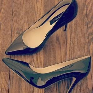 high heel pumps
